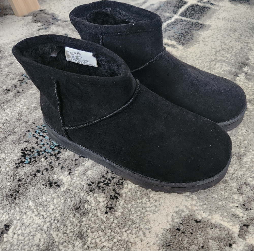 Arizona Jean Co Womens Slater Flat Heel Winter Boots BOX INCLUDED